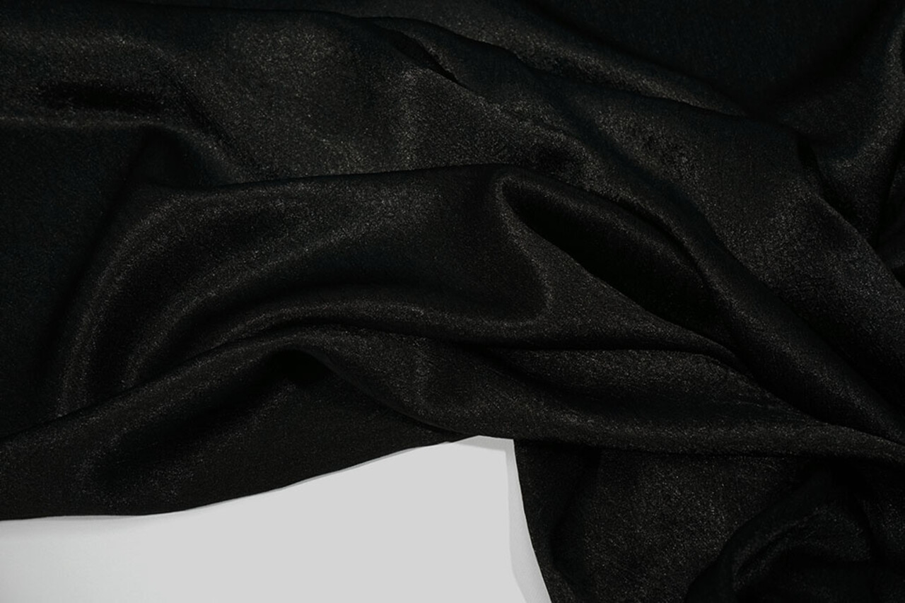 Crinkle Satin Schwarz