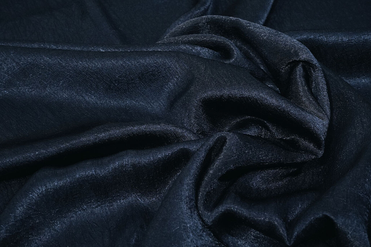 Crinkle Satin Marineblau