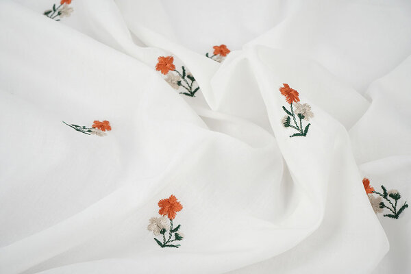 Coton Brodé Fleur Fleur Crème Coton Brodé Fleur Fleur Crème