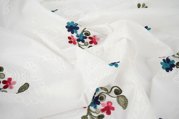 Coton Brodé Soie Crème Coton Brodé Soie Crème