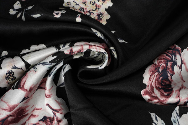Stretch Satin Imprimé Fleurs Lena Noir Stretch Satin Imprimé Fleurs Lena Noir