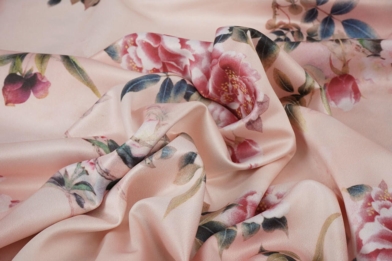 Stretch Satin Bedruckt Blumen Jasmijn Pfirsich