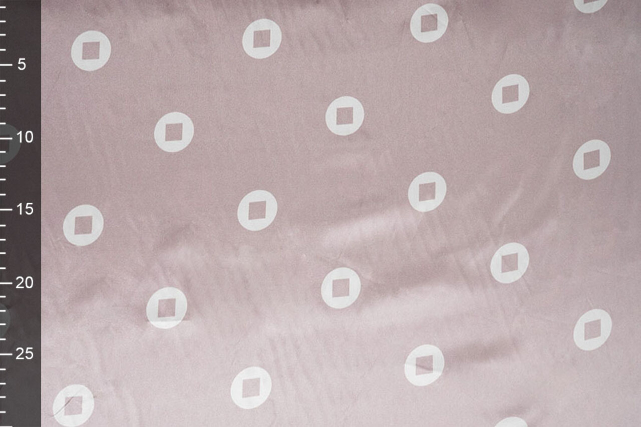 Satén Elástico Estampado Pauline Rosa Empolvado Satén Elástico Estampado Pauline Rosa Empolvado