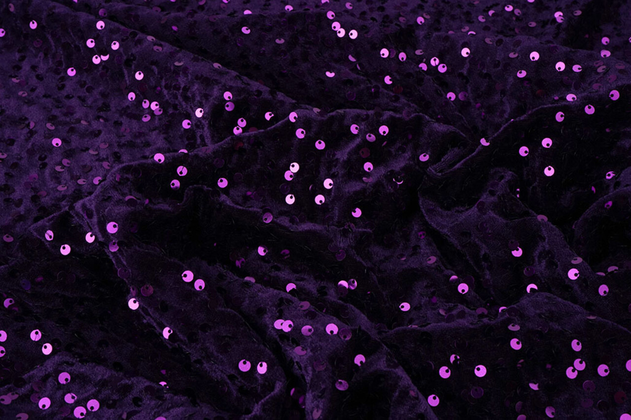 Pailletten auf Samt Dunkellila