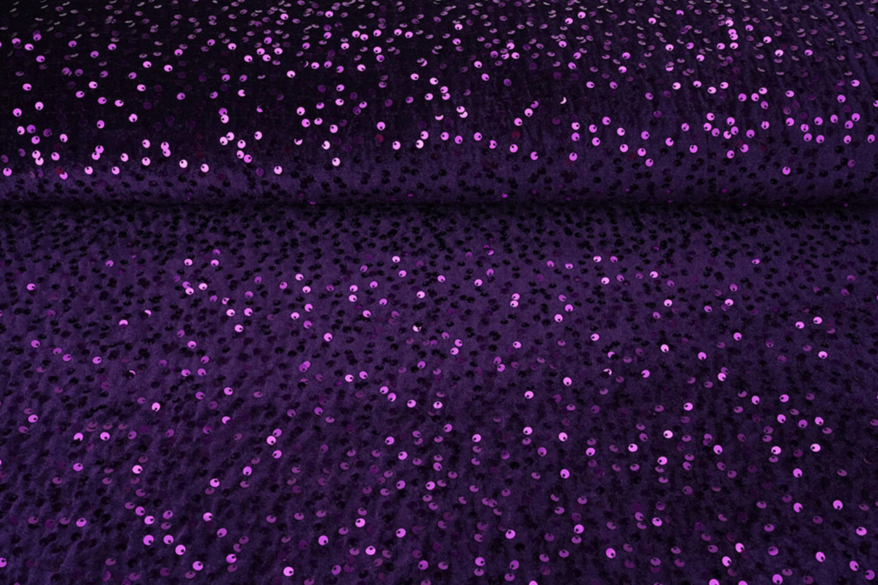 Lentejuelas sobre Terciopelo Morado Oscuro