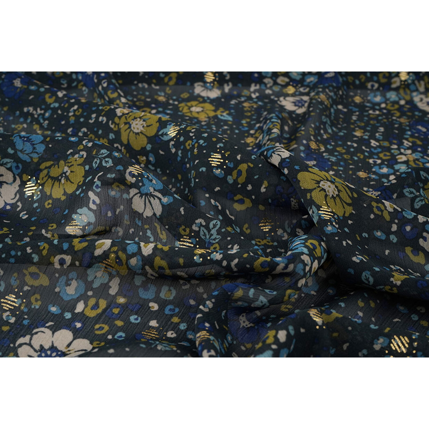 Chiffon Foil Feroce Flora Marineblau Boelens Modestoffen - Main Image