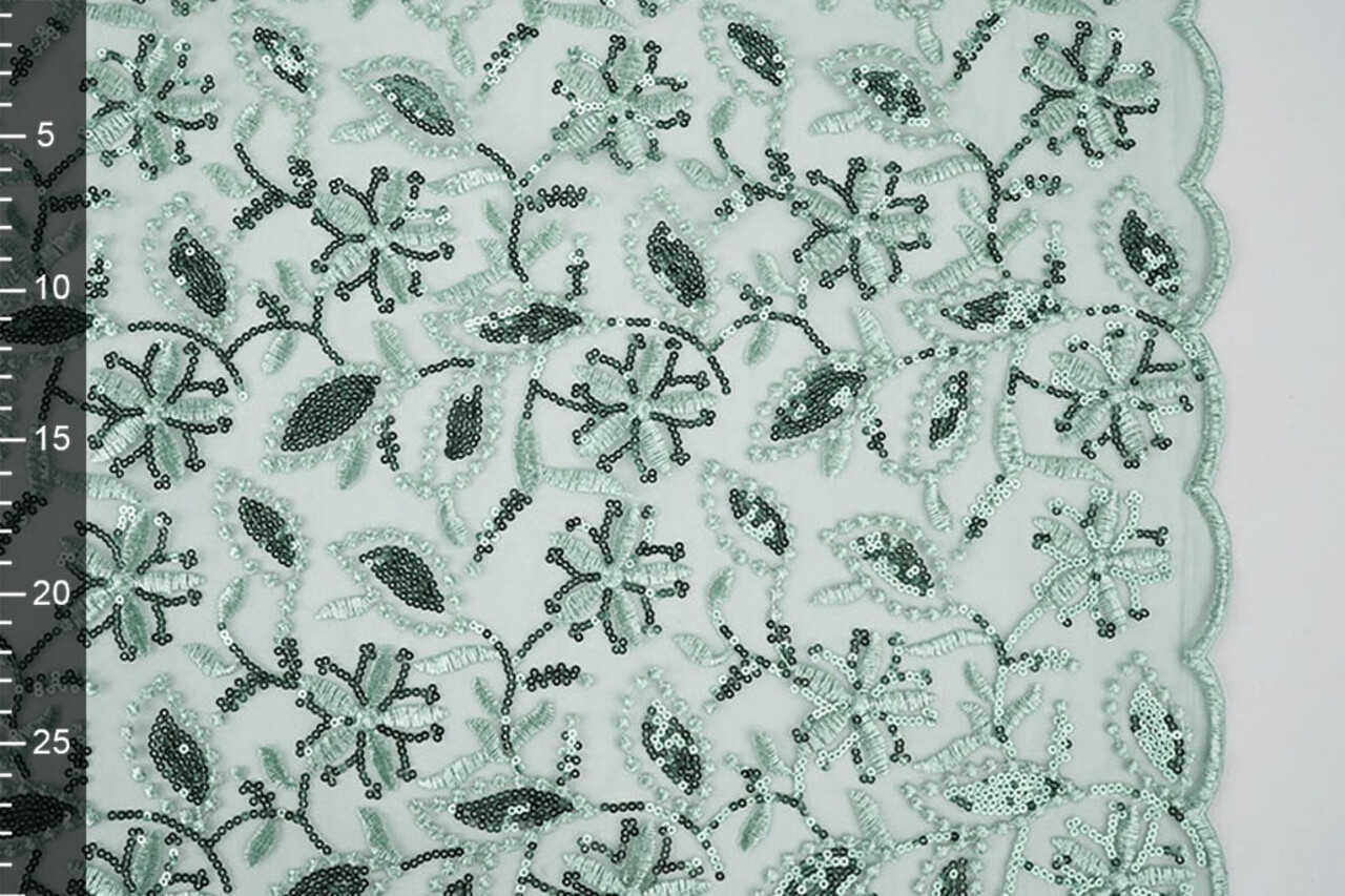 Malla Bordada con Lentejuelas Naomi Claro Verde Antiguo Malla Bordada con Lentejuelas Naomi Claro Verde Antiguo
