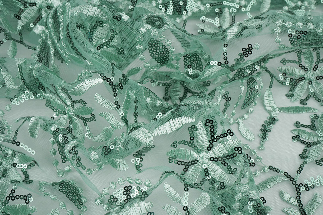 Malla Bordada con Lentejuelas Naomi Claro Verde Antiguo Malla Bordada con Lentejuelas Naomi Claro Verde Antiguo