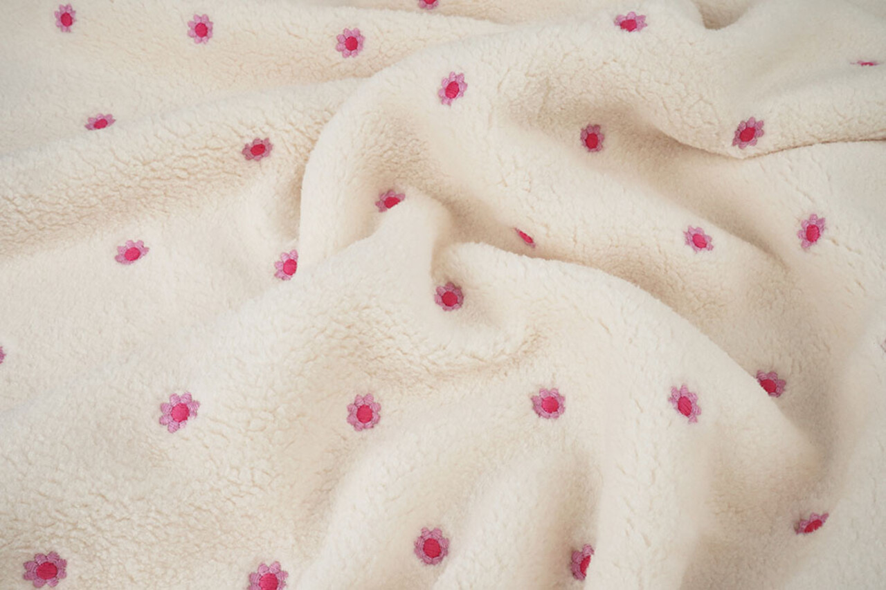 Oeko-Tex® Teddy Tessuto Ricamato Fiori Camilla Crema Oeko-Tex® Teddy Tessuto Ricamato Fiori Camilla Crema