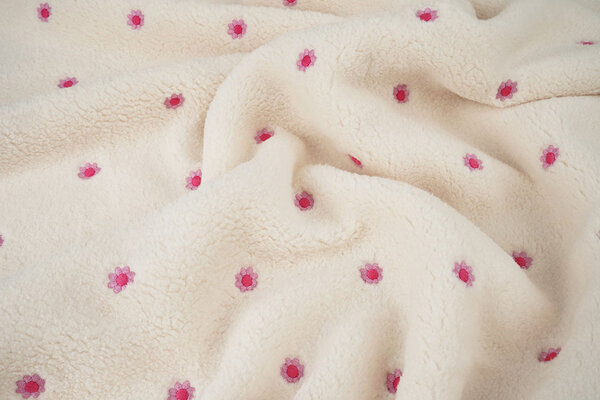 Oeko-Tex® Teddy Tessuto Ricamato Fiori Camilla Crema Oeko-Tex® Teddy Tessuto Ricamato Fiori Camilla Crema
