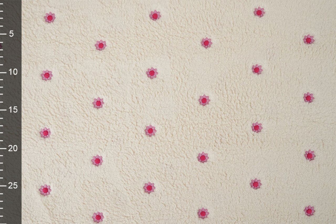 Oeko-Tex® Teddy Stof Geborduurd Bloemen Camilla Creme Oeko-Tex® Teddy Stof Geborduurd Bloemen Camilla Creme
