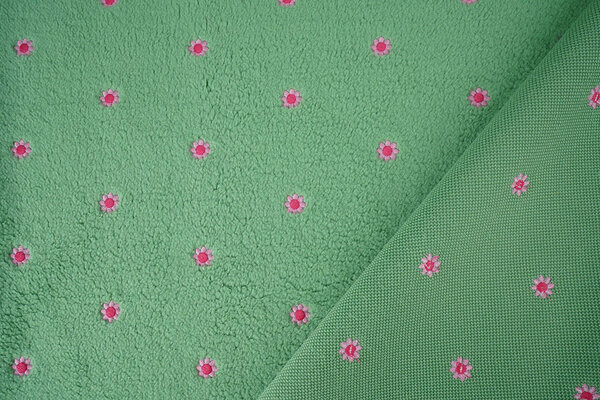 Oeko-Tex®  Teddy Tissu Brodé Fleurs Camilla Vert