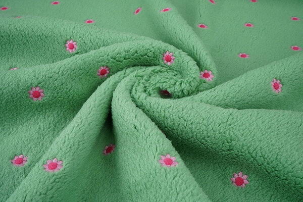 Oeko-Tex® Teddy Tessuto Ricamato Fiori Camilla Verde Oeko-Tex® Teddy Tessuto Ricamato Fiori Camilla Verde