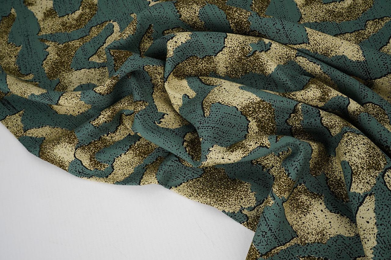 100% Viscose Augusta Zeegroen 100% Viscose Augusta Zeegroen