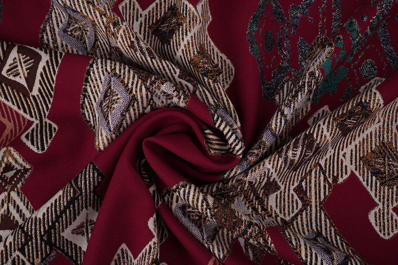 100% Viskose Leonora Bordeaux 100% Viskose Leonora Bordeaux