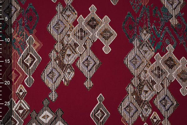 100% Viscose Leonora Bordeaux 100% Viscose Leonora Bordeaux