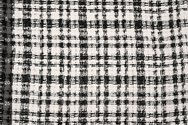 Bouclé Checkered Fienna White - Black Bouclé Checkered Fienna White - Black