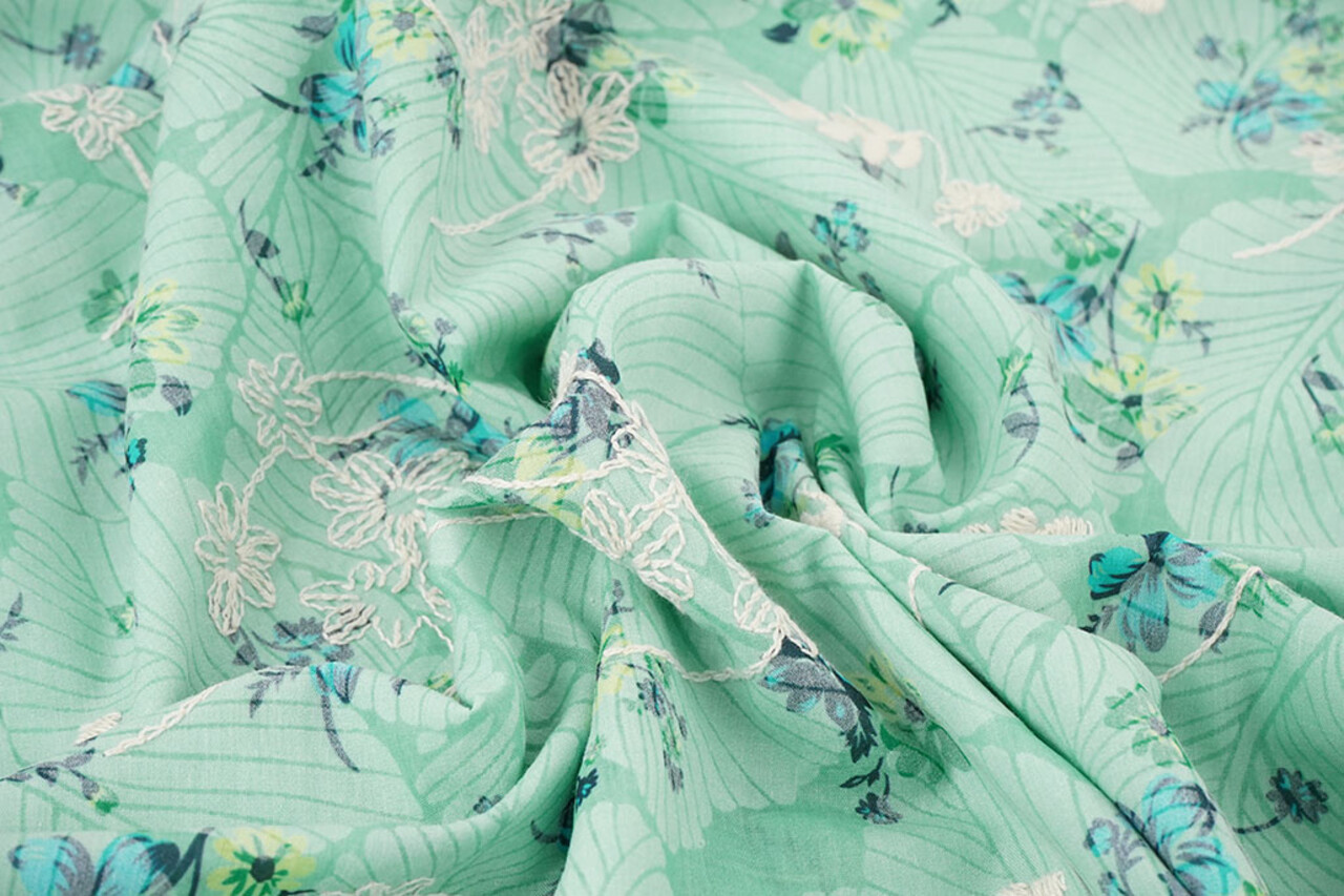 Cotone Ricamato Fiori Nola Verde Menta Cotone Ricamato Fiori Nola Verde Menta