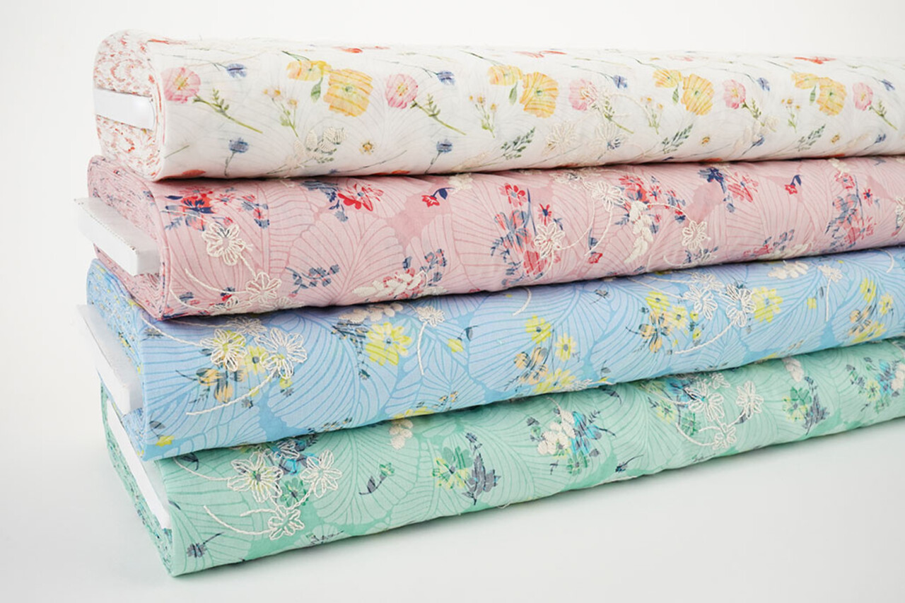 Embroidered Cotton Flowers Ruth Creme