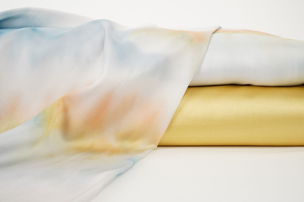 Silky Satijn Beate Silky Satijn Beate