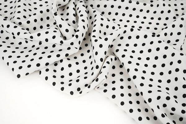 Fine Crêpe Dots White - Black
