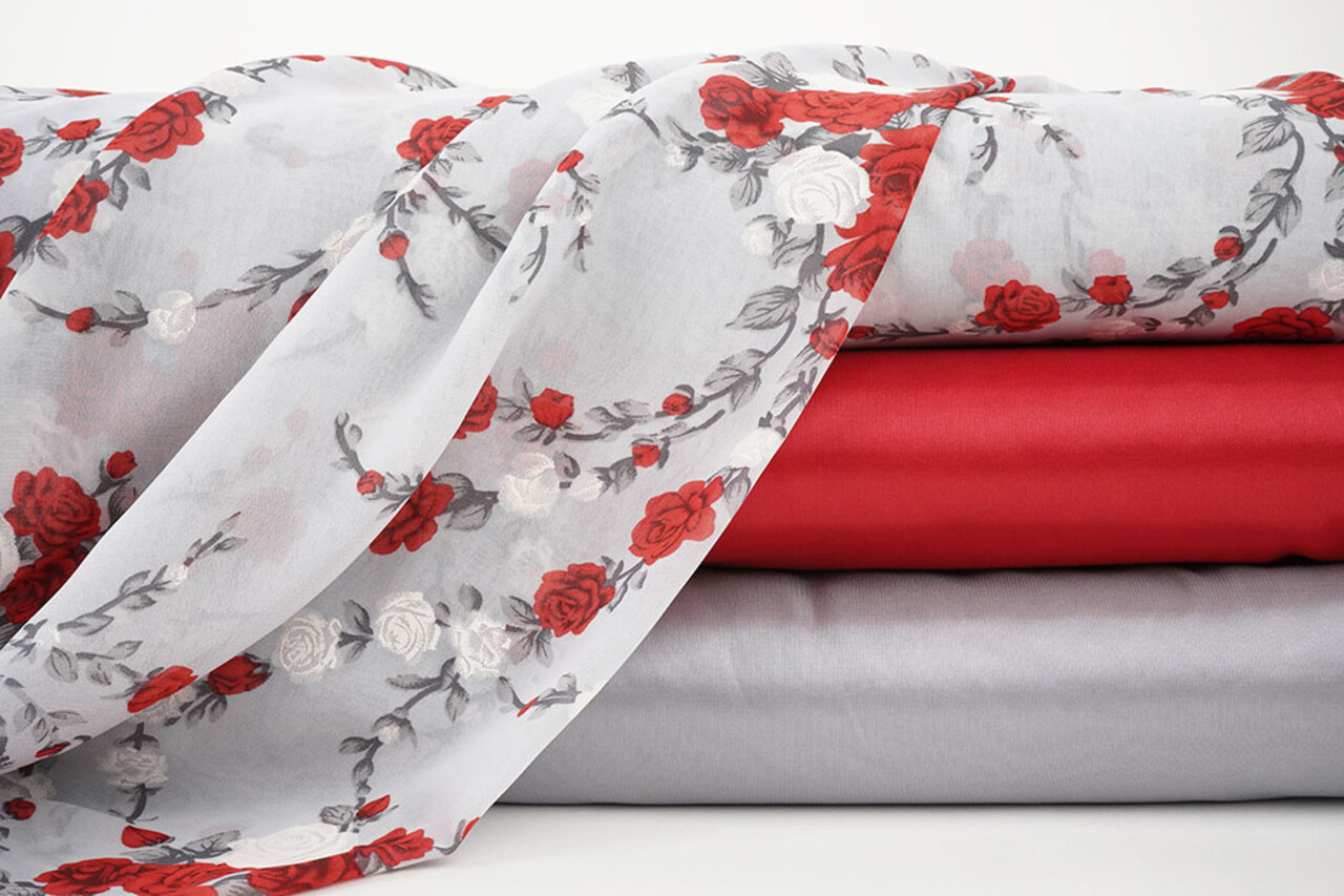 Chiffon Flowers Malina Silver