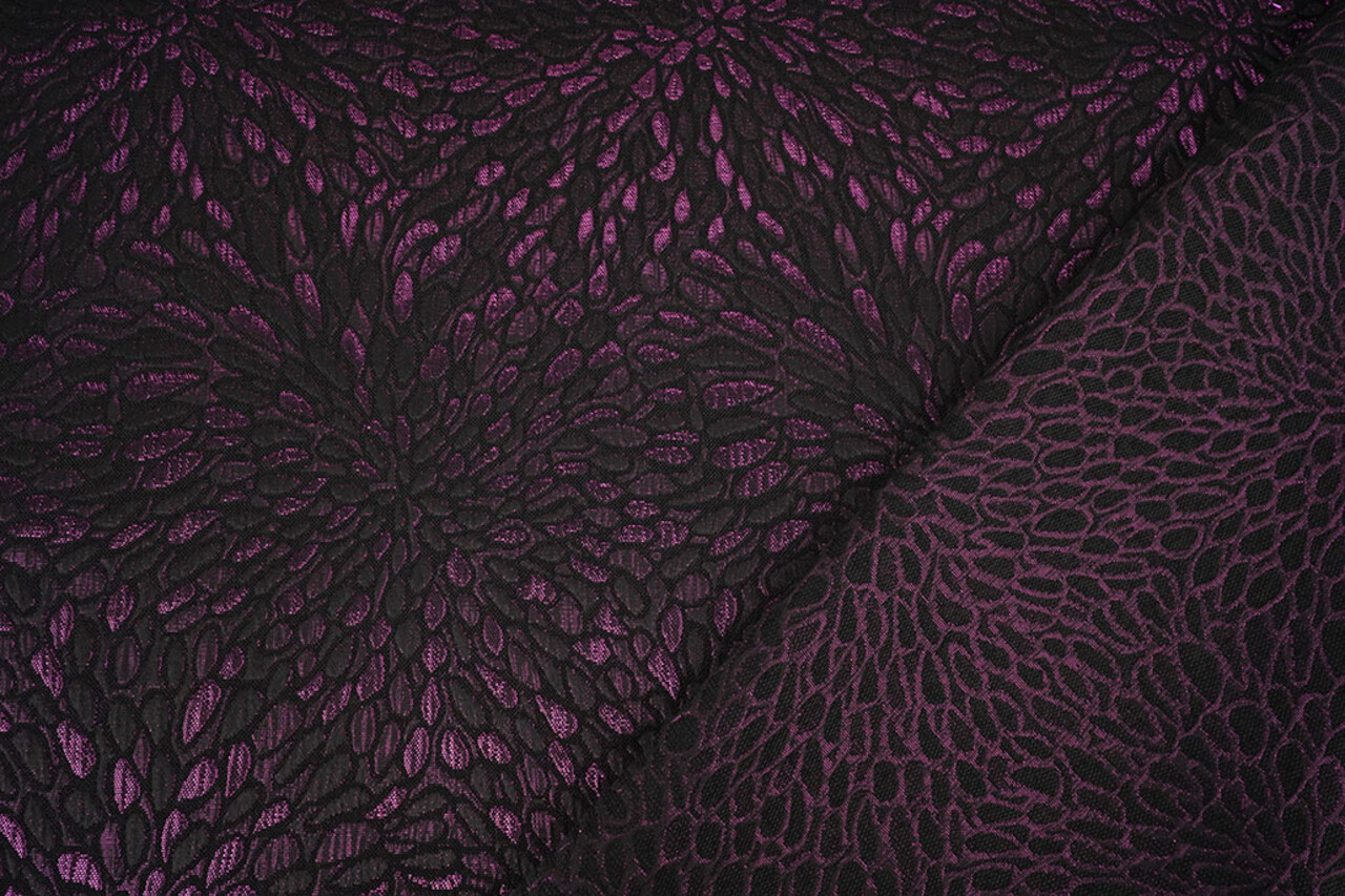 Brocade Kisha Cyclamen