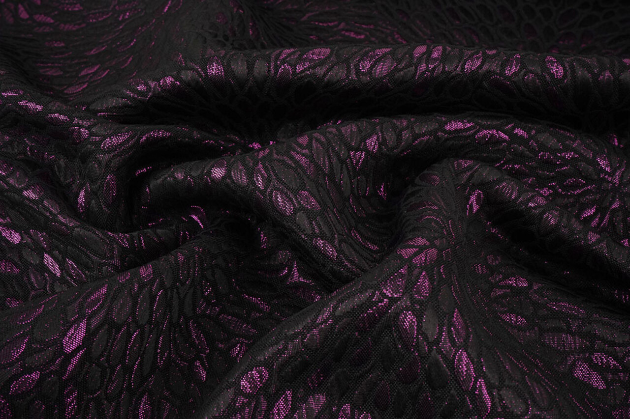 Brocade Kisha Cyclamen
