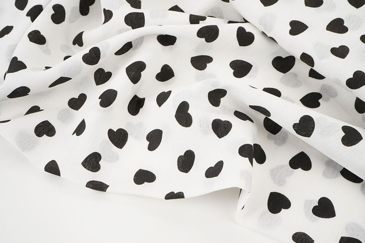 Washed Viscose Hearts White - Black
