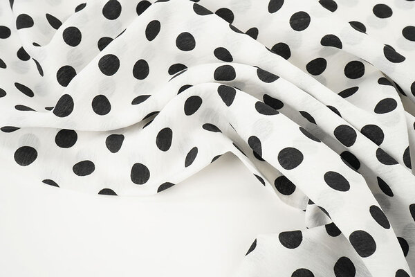 Washed Viscose Dots White - Black