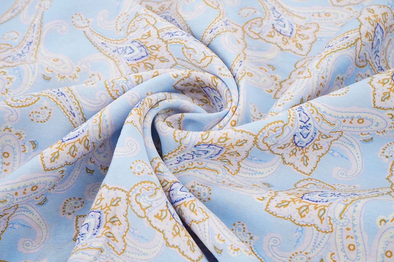 Lavado Viscosa Paisley Azul Claro Lavado Viscosa Paisley Azul Claro