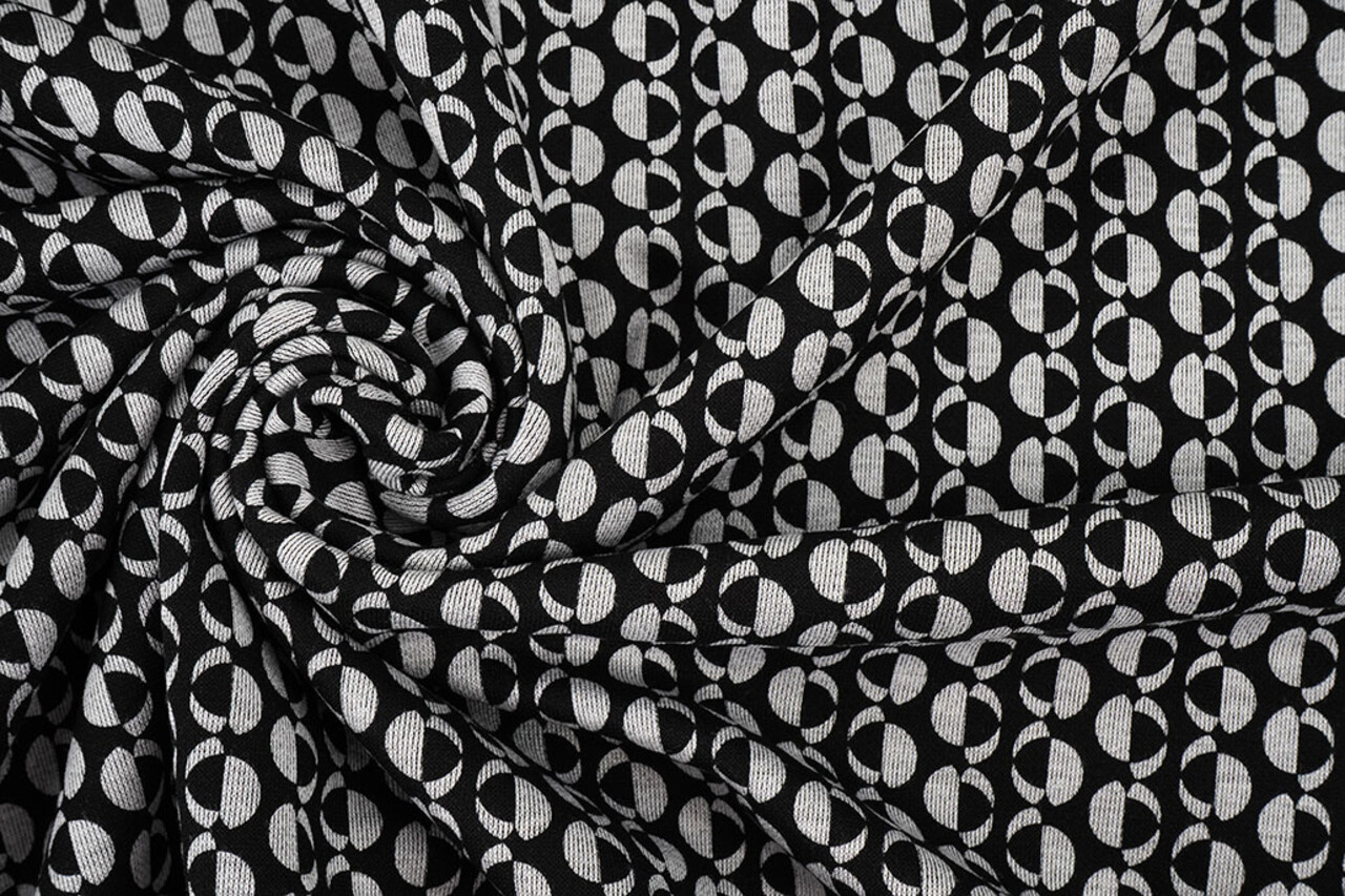 Viscose Punta Di Roma Geo Print 1 Viscose Punta Di Roma Geo Print 1
