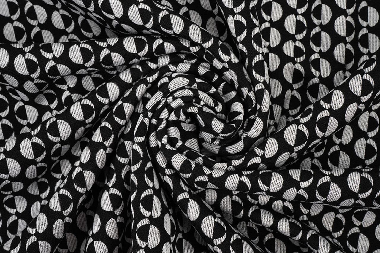 Viscose Punta Di Roma Geo Print 1 Viscose Punta Di Roma Geo Print 1