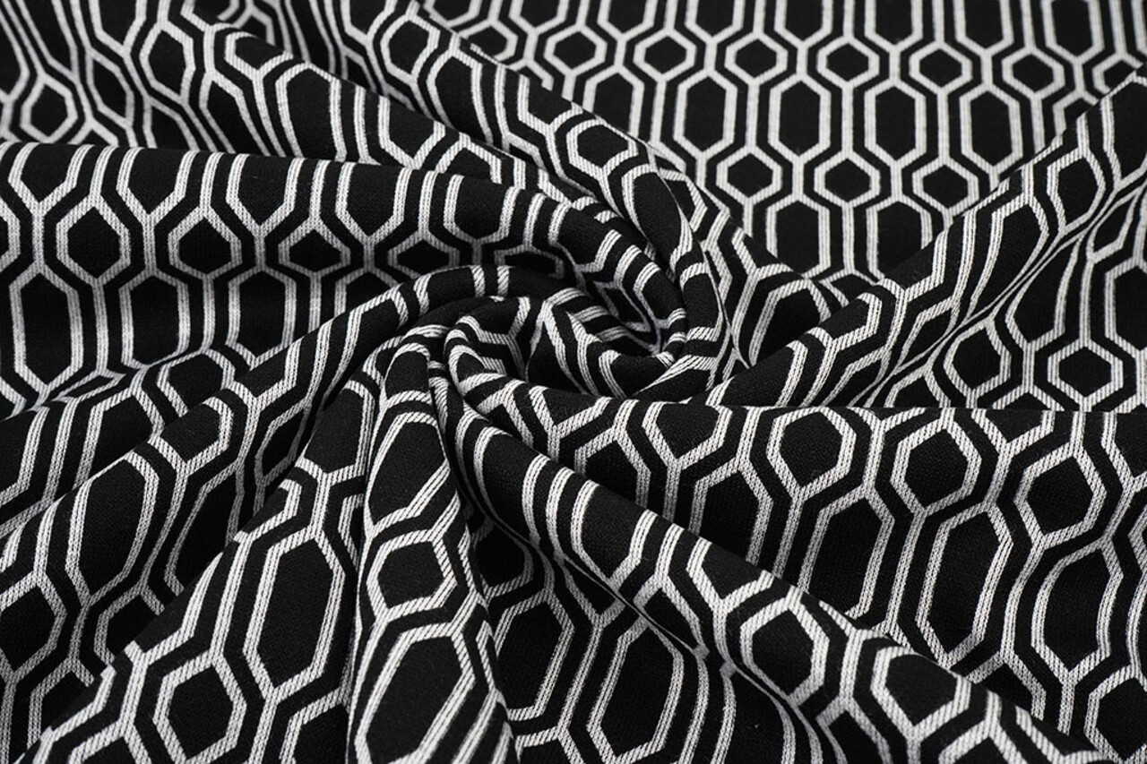 Viscose Punta Di Roma Geo Print 3 Viscose Punta Di Roma Geo Print 3