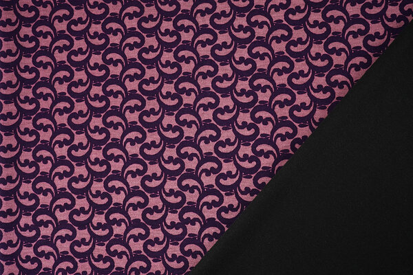 Viscose Punta Di Roma Curly Roze Viscose Punta Di Roma Curly Roze