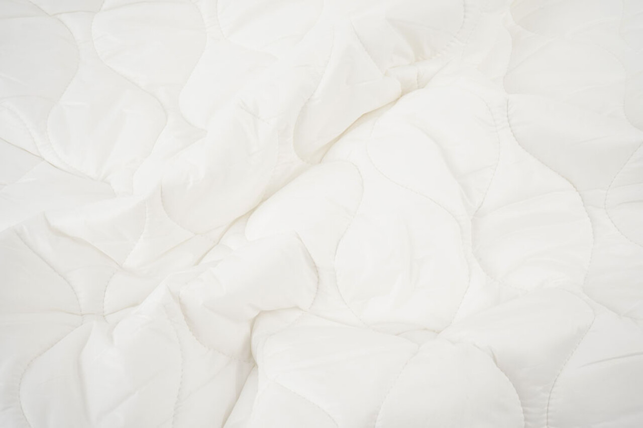 Double-sided Quilted Fabric Off-White Double-sided Quilted Fabric Off-White
