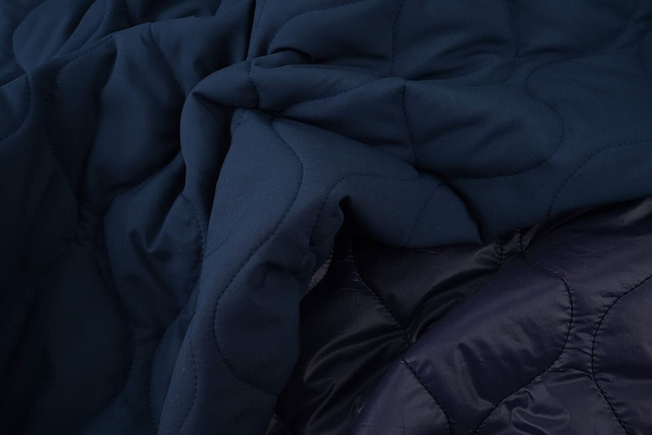 Double-sided Quilted Fabric Navy Blue Double-sided Quilted Fabric Navy Blue