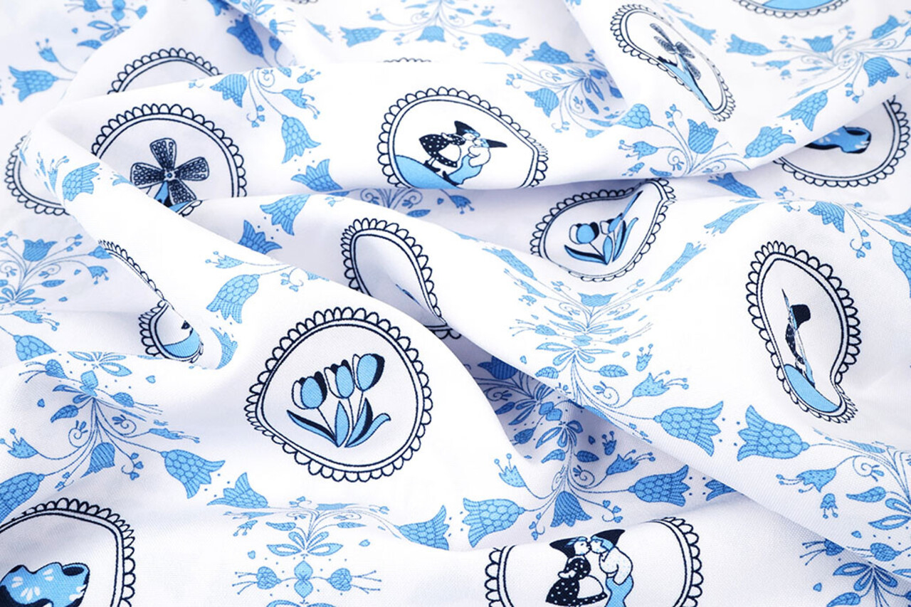 Oeko-Tex® Bi-Stretch Printed Dutch Delft Blue Oeko-Tex® Bi-Stretch Printed Dutch Delft Blue