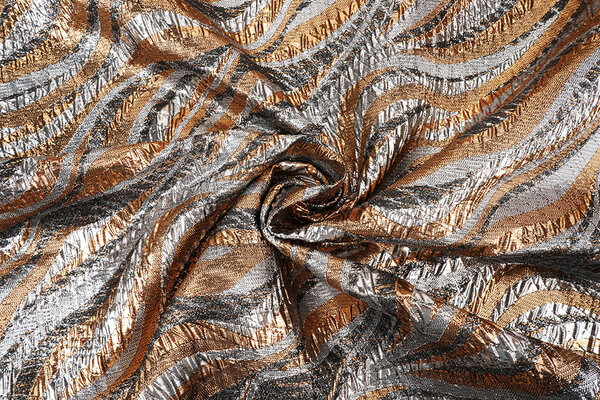 Brokaat Metallic Waves