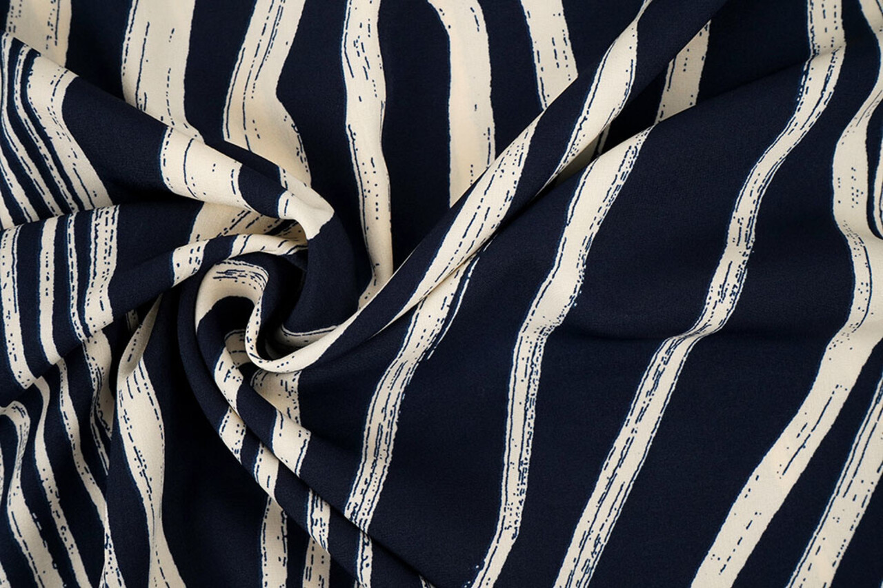 Fijne Crêpe Novara Marine Blauw