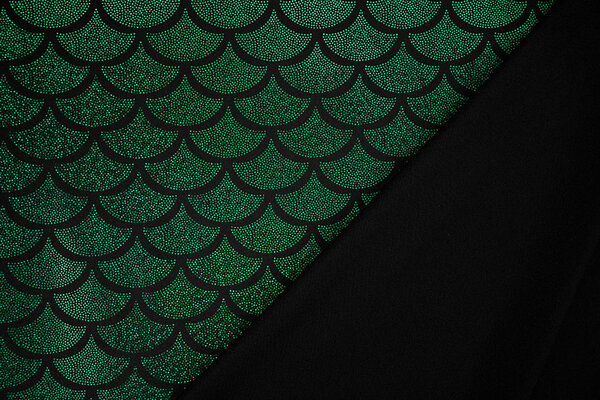 Lamé Mermaid Fantasy Vert sur Noir Lamé Mermaid Fantasy Vert sur Noir