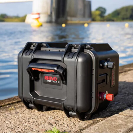 Rhino Rhino Outdoorbox 12V 100AH
