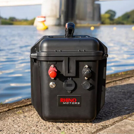 Rhino Rhino Outdoorbox 12V 100AH