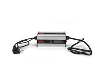 Rhino Acculader voor outdoorbox 12V 15AH