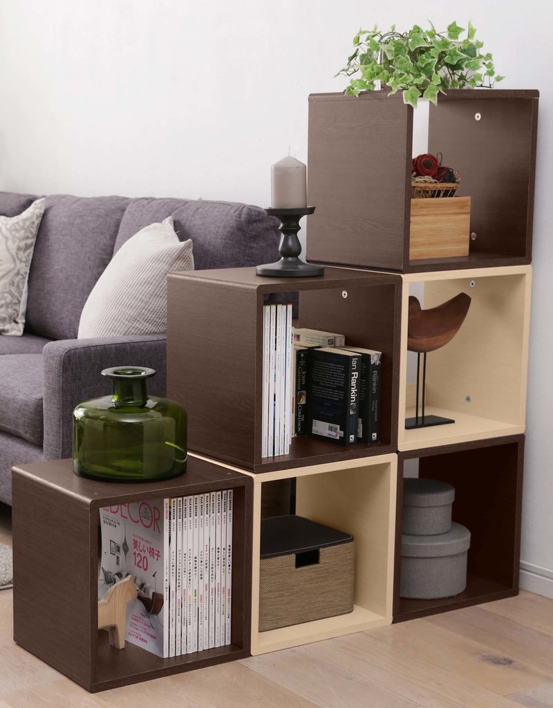 IRIS QR box with door- Light brown - QR-34