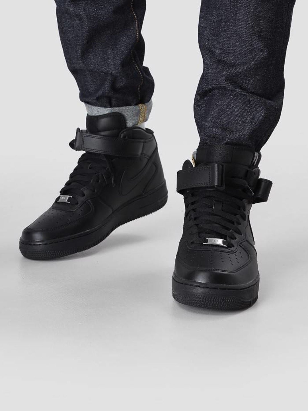 nike air force black sneakers