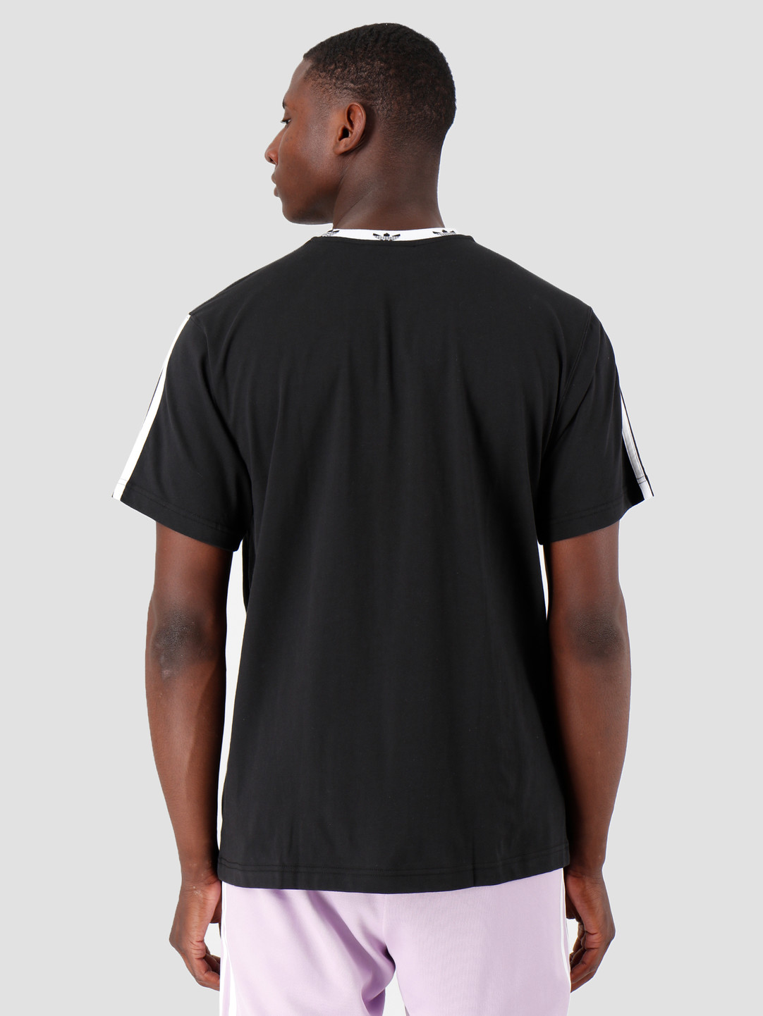 t-shirt adidas trefoil t-shirt adidas trefoil