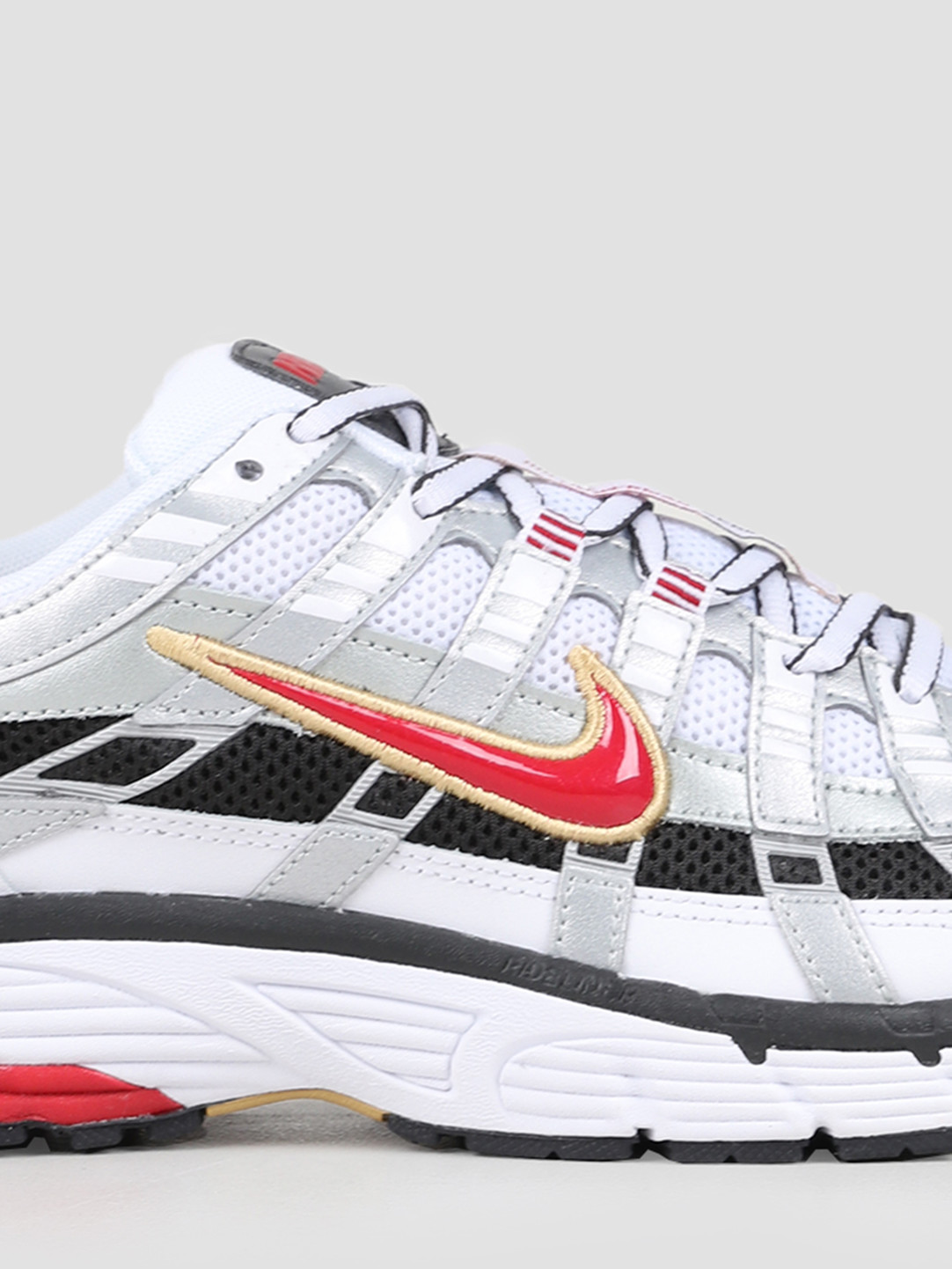 Nike Nike P6000 White Varsity Red Mtlc Platinum Bv1021-101 Nike Nike P6000 White Varsity Red Mtlc Platinum Bv1021-101