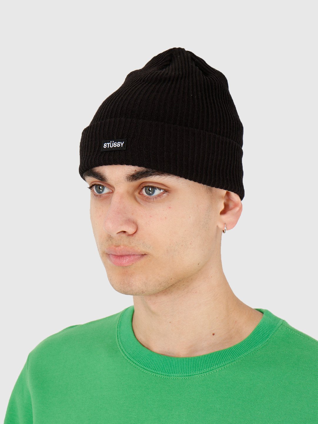 stussy beanie black