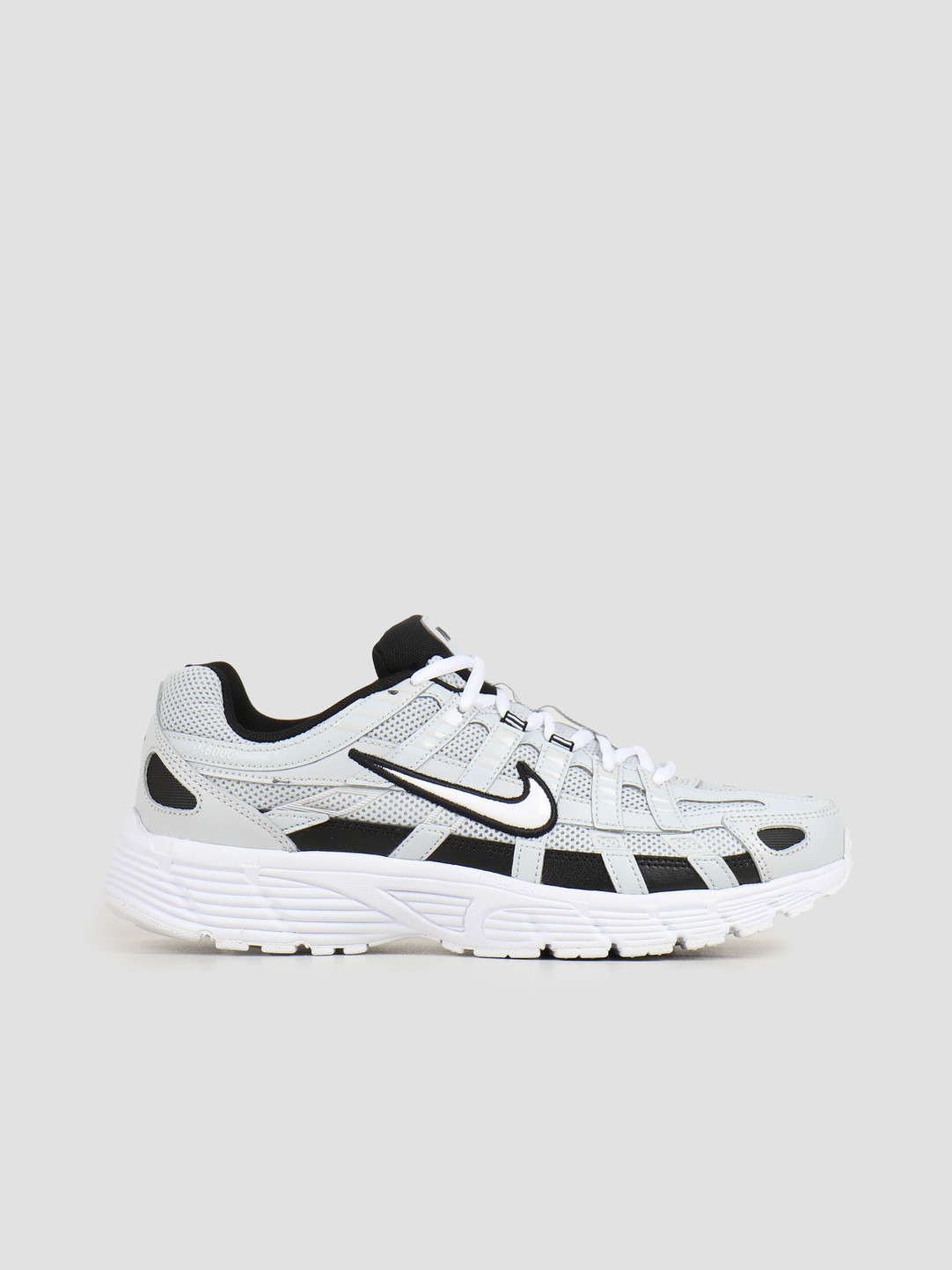 nike p 6000 black white